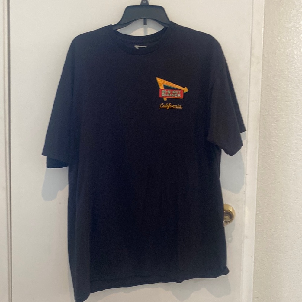 In & Out California black XL t-shirt